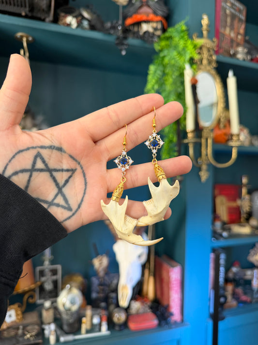 Sapphire Silver Muskrat Jaw Earrings