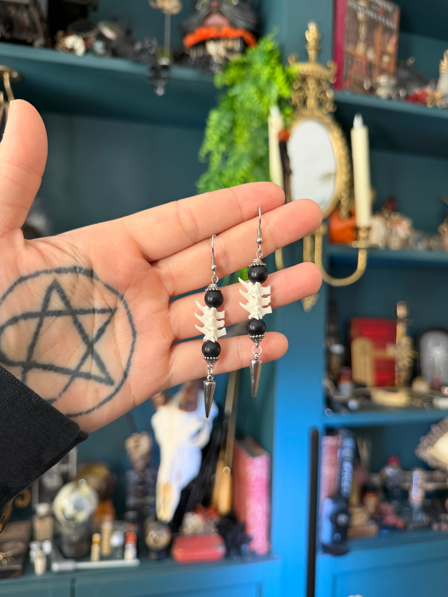 Triple Spike Vertebrae Earrings