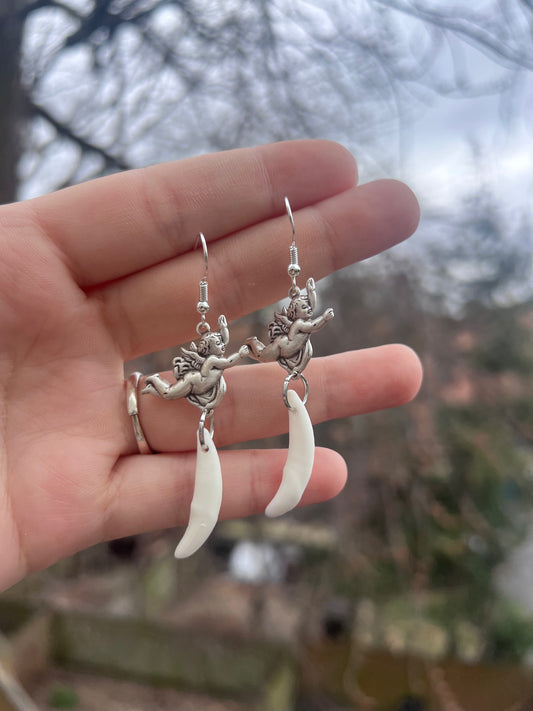 Flying Cherub Fang Earrings
