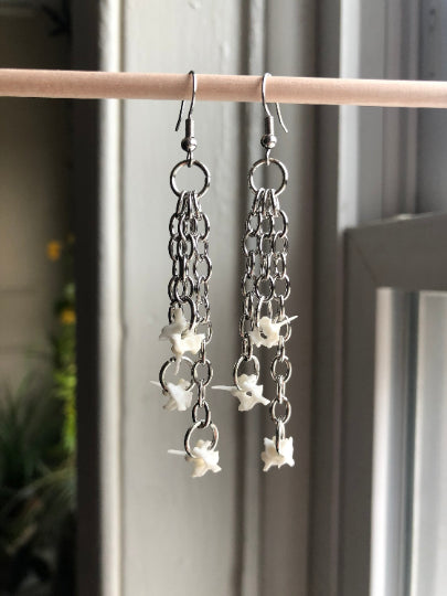 Vertebrae Chain Earrings