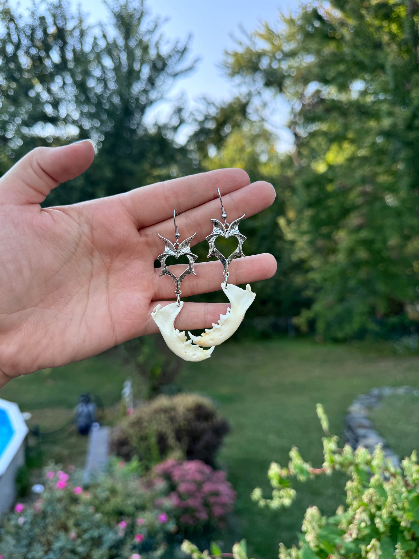 Mink Jaw Heart Spiked Earrings